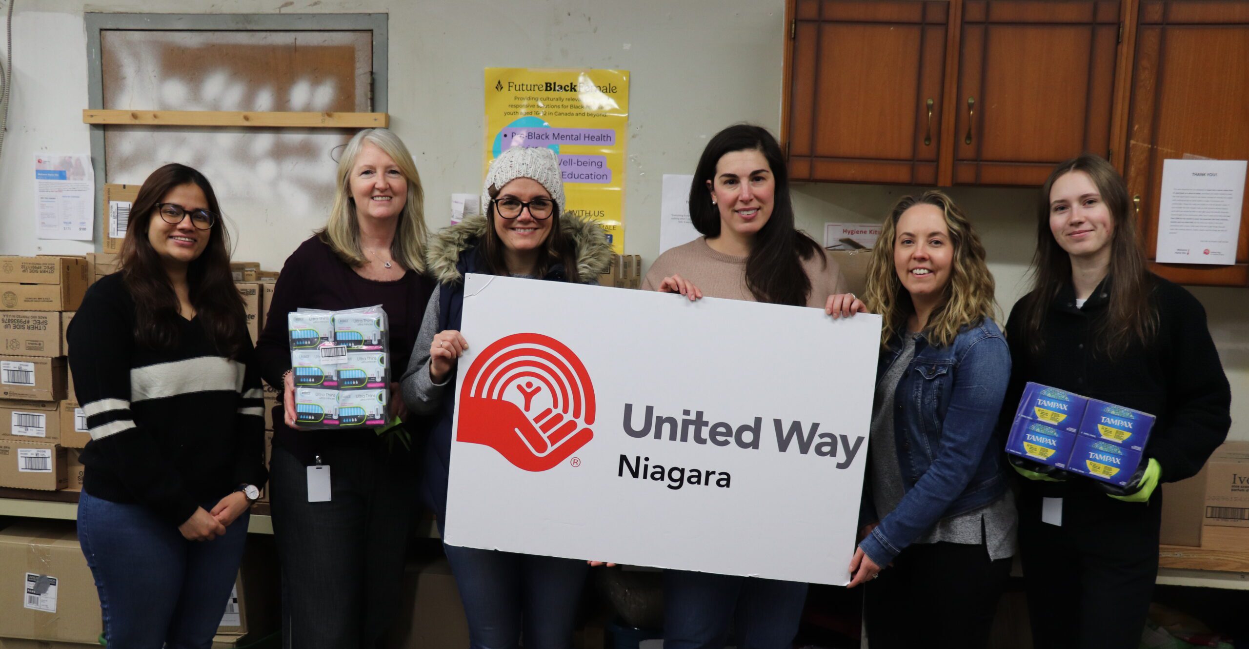MTO staff volunteering for United Way Niagara