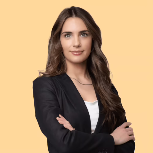 Chelsea Vanderloos Headshot